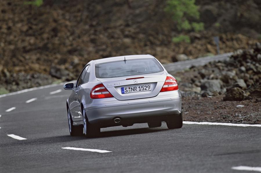  Mercedes-Benz CLK-Class 2003 года  (фото 139 из 163)